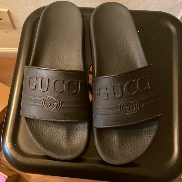 GUCCI slippers - Picture 1 of 2